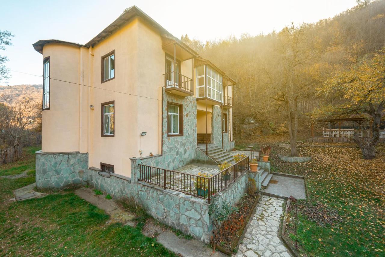 Popock Dilijan 2 Bed and Breakfast Buitenkant foto