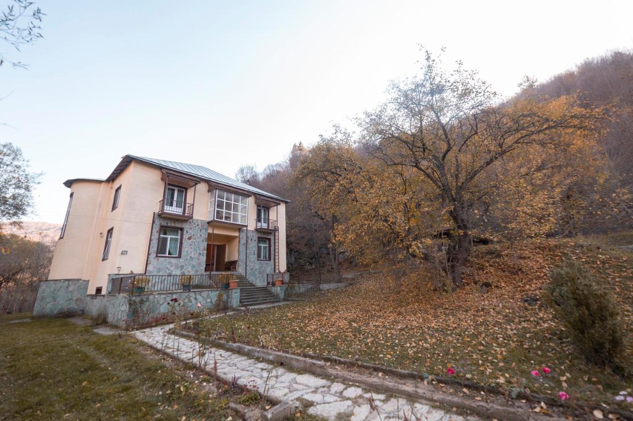 Popock Dilijan 2 Bed and Breakfast Buitenkant foto
