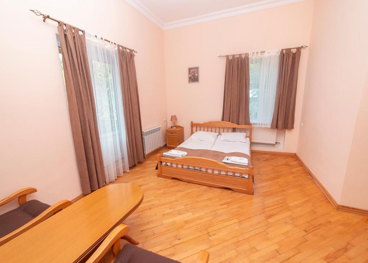 Popock Dilijan 2 Bed and Breakfast Buitenkant foto