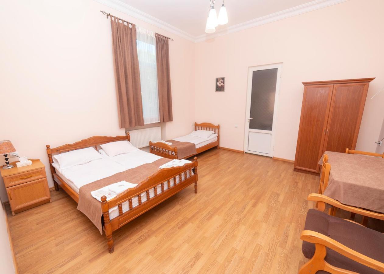 Popock Dilijan 2 Bed and Breakfast Buitenkant foto