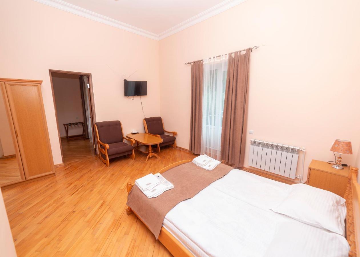 Popock Dilijan 2 Bed and Breakfast Buitenkant foto